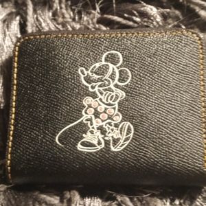 Minni Mouse Couch Wallet